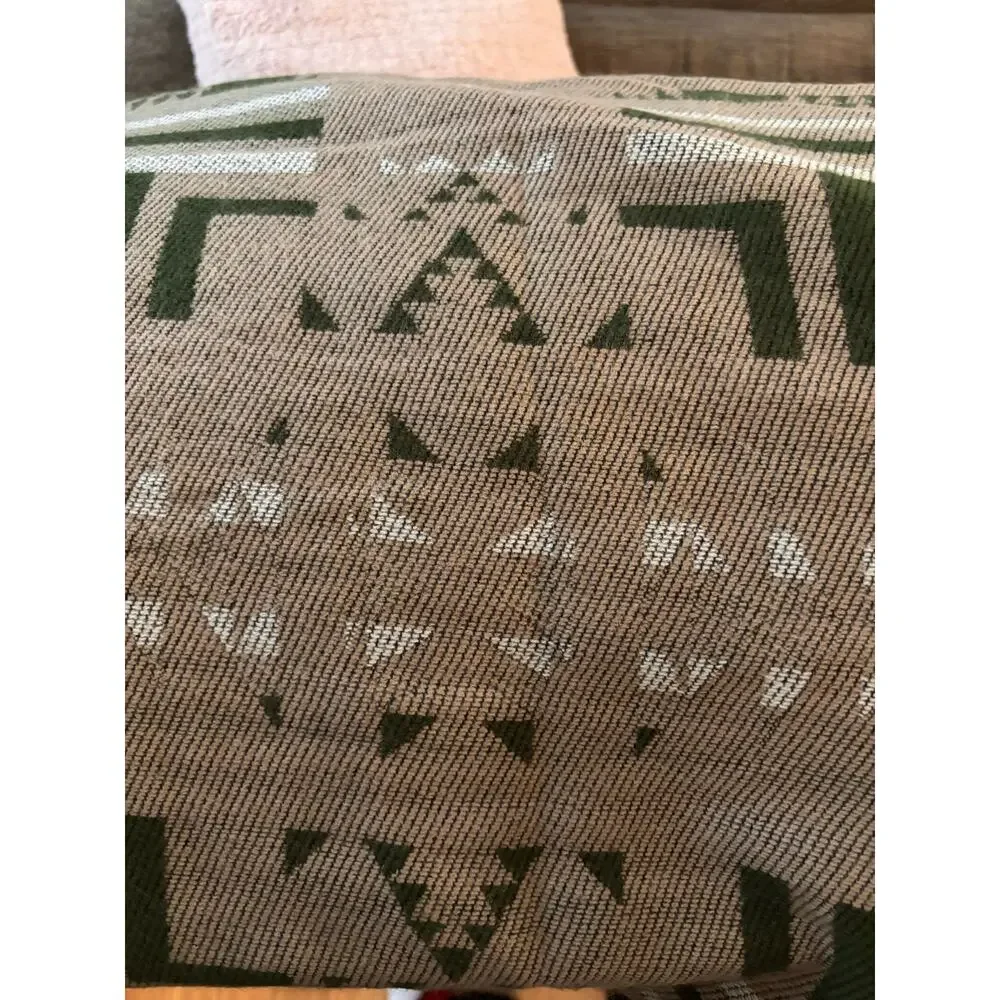 L.A. Hearts Women's OS Blanket Scarf Wrap Southwestern Western Geometric Fringe